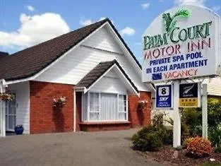 Palm Court Motor 4*