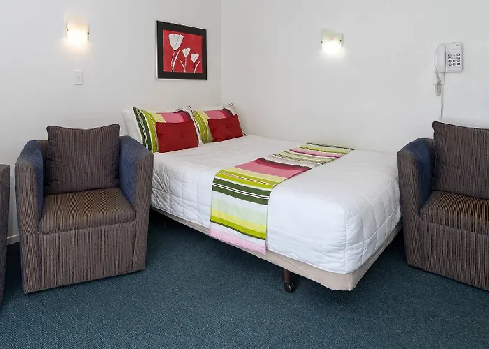 Palm Court Motor